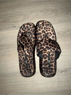 Zara Leopard Print Sandals Size 11 | Brown & Black | Low Wedge